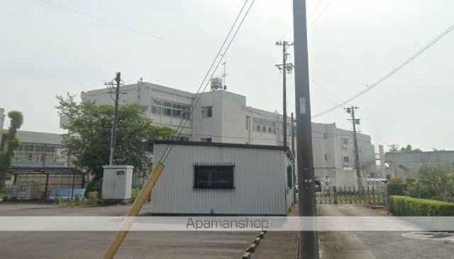 小学校　磐田市立豊岡南小学校（小学校）まで2083m