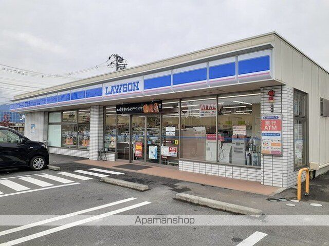 コンビニ　ローソン甲府大里町店（コンビニ）まで200m