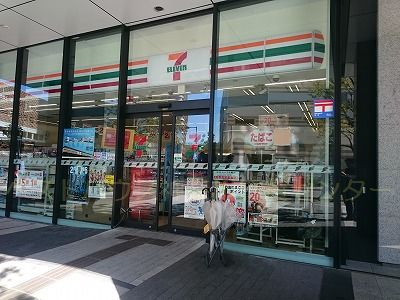 コンビニ　セブンイレブン川崎武蔵小杉駅前店（コンビニ）まで184m