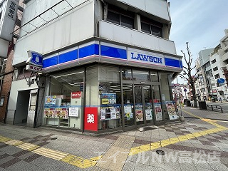 コンビニ　ローソン高松瓦町店（コンビニ）まで487m