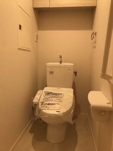トイレ　洗浄機能付のトイレです。