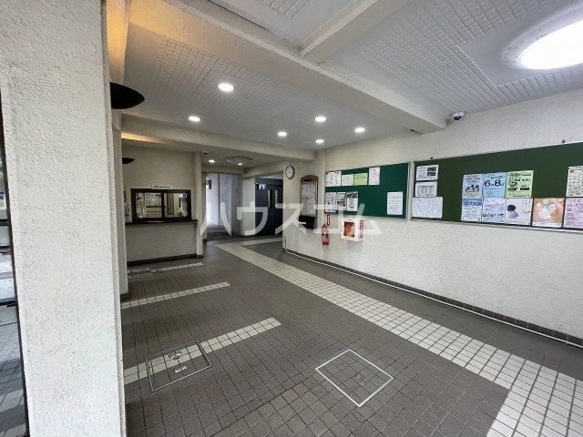 ロビー