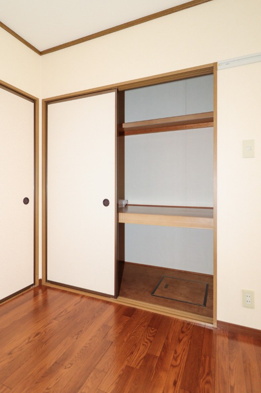 収納　図面と現状に相違がある場合には現状を優先