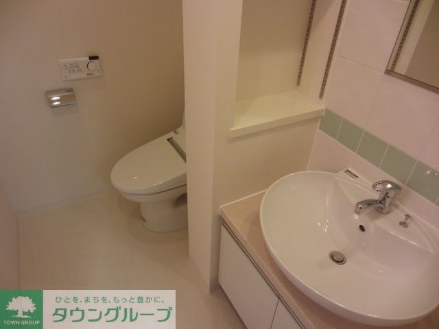 洗面設備　Cタイプ2012年1月撮影 同タイプ203号室の写真です。