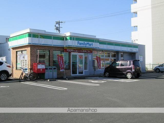 コンビニ　ファミリーマート大淀二丁目店（コンビニ）まで749m
