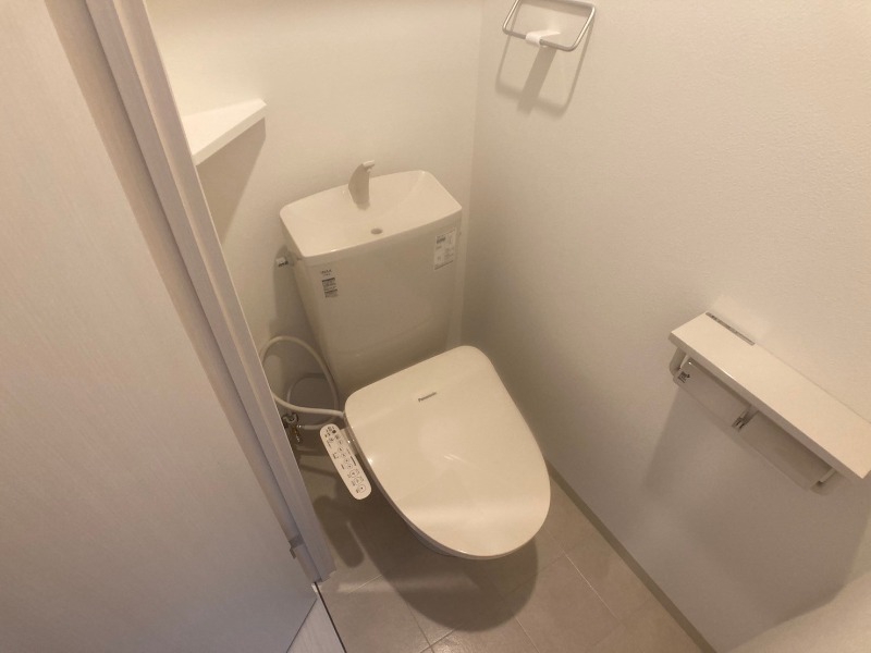 トイレ　清潔感があり安心して使用できるトイレになっておりました。