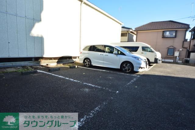 駐車場　駐車場