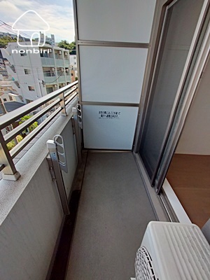 バルコニー　広いバルコニーです