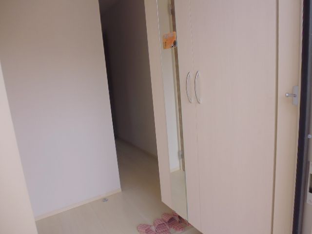 玄関　シューズボックス