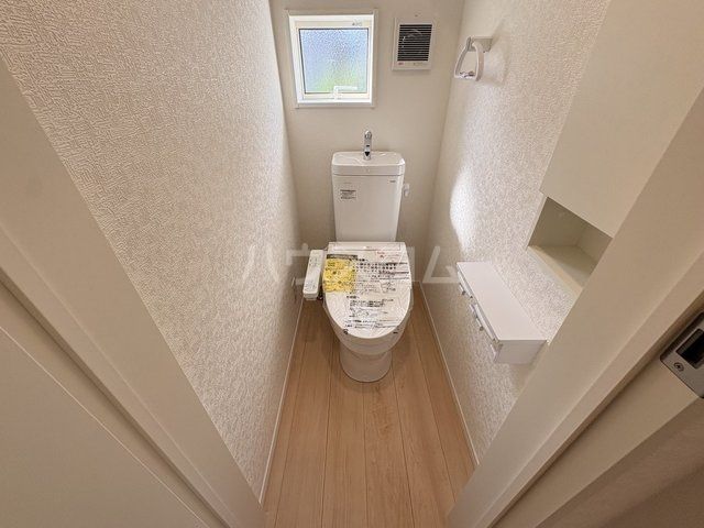Sumai-to船橋市松が丘02のトイレ写真