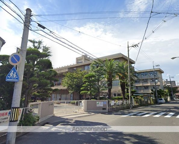 中学校　城南中学校（中学校）まで279m