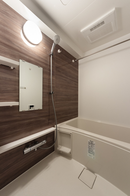 バス・シャワールーム　※写真は同タイプ住戸です。