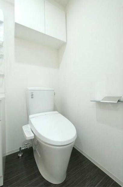 トイレ　※掲載写真は別室のものです。