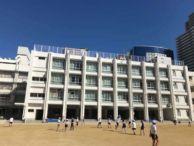 小学校　大阪市立南大江小学校（小学校）まで461m