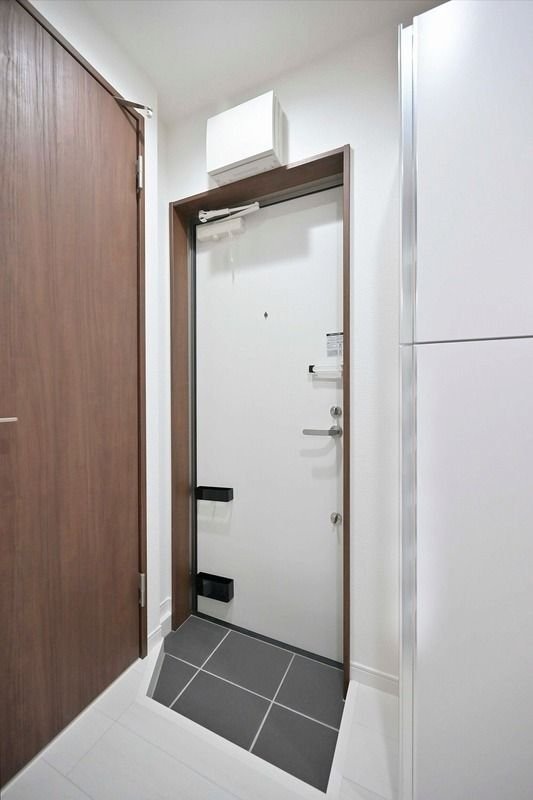 玄関　別部屋参考写真です