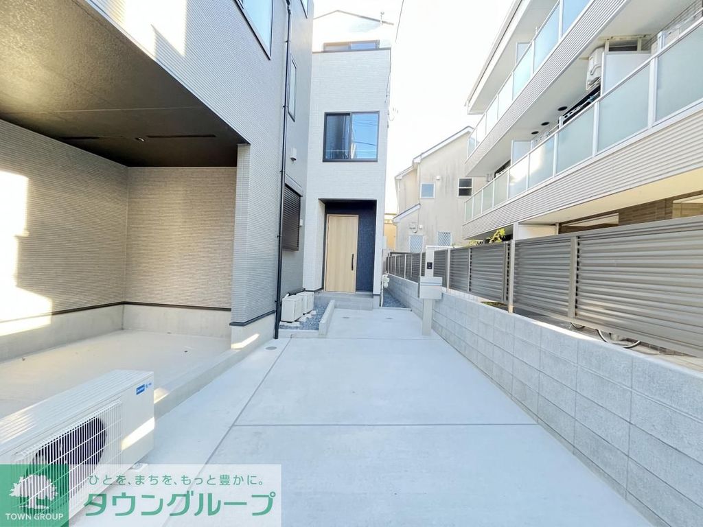 駐車場　駐車場