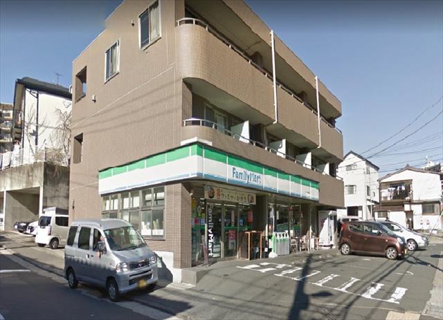 コンビニ　ファミリーマート　ミナワ船越店（コンビニ）まで125m