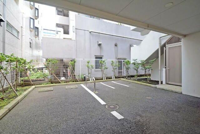駐車場　駐車場があります