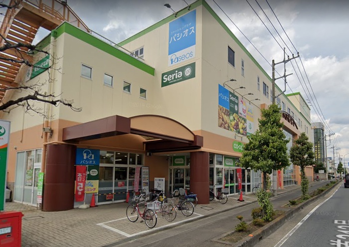 スーパー　こーぷみらい　コープ北本店（スーパー）まで350m