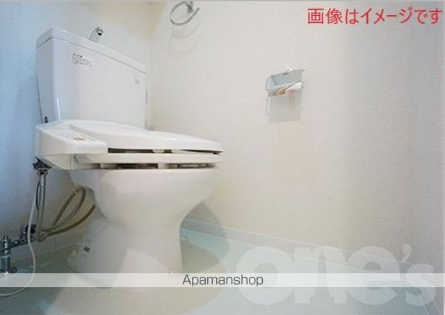 プレサンス伏見アーバンベースのトイレ写真