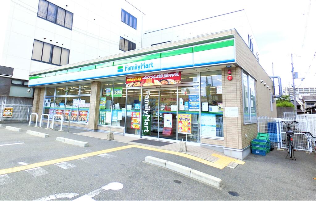 コンビニ　ファミリーマート淀川田川店（コンビニ）まで191m