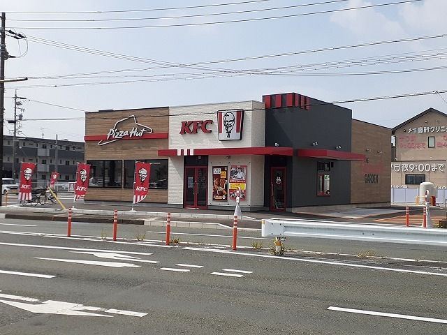 飲食店　ケンタッキーフライドチキン（飲食店）まで100m