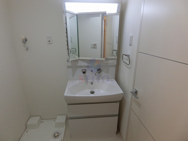洗面設備　※写真は同施工会社の参考例となります。