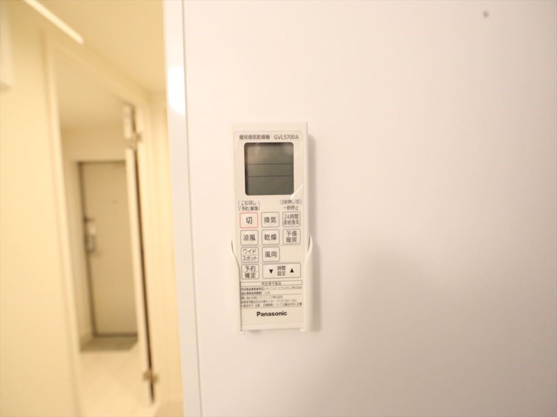 その他設備　浴室暖房乾燥機付き　同仕様写真