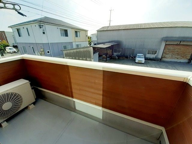 バルコニー