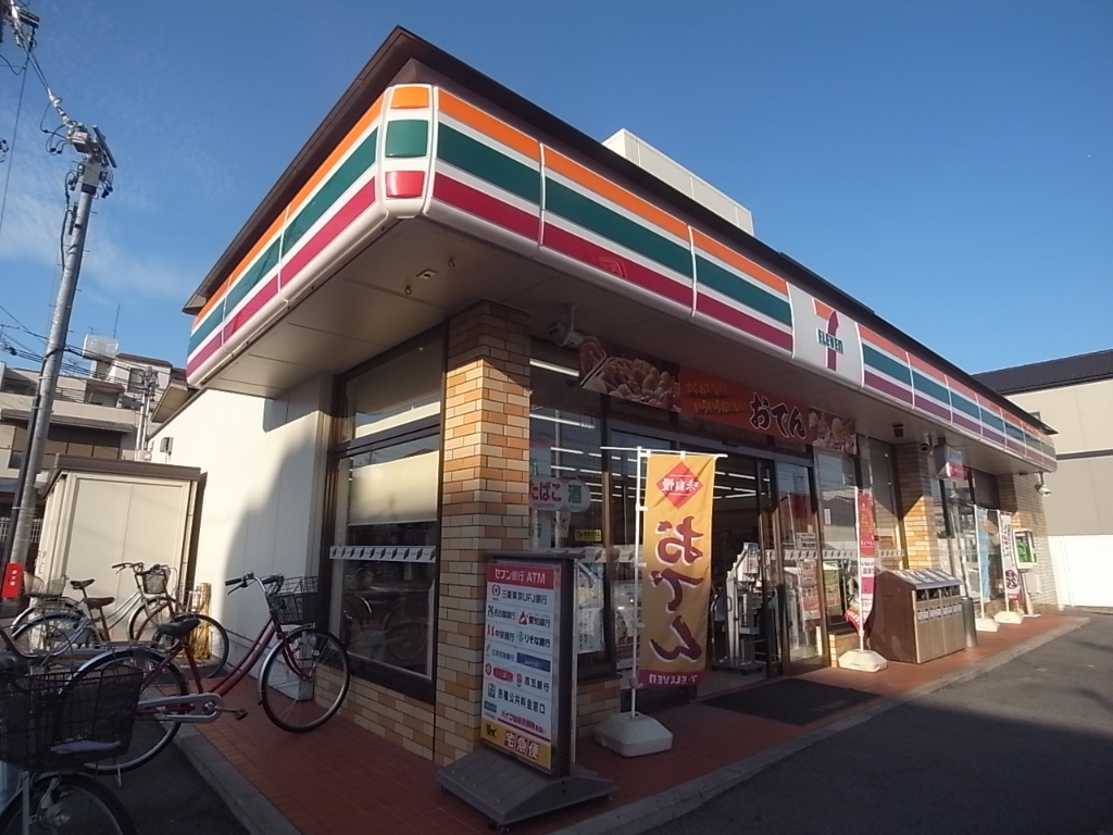 コンビニ　セブンイレブン 名古屋弥富通5丁目店（コンビニ）まで187m