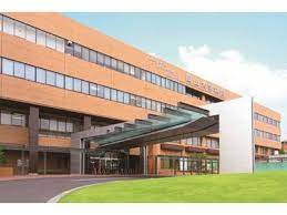 病院　岡山大学 岡山大学病院（病院）まで597m