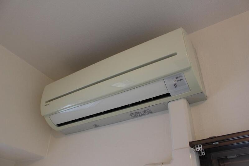 その他設備　よく冷え、よく温まるエアコンついてます