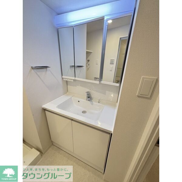 スプランディッド大阪EASTの内装写真