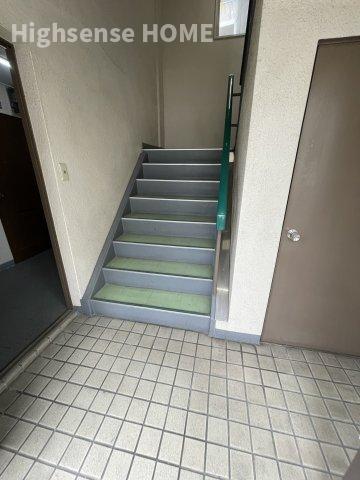 ロビー　建物の内部です