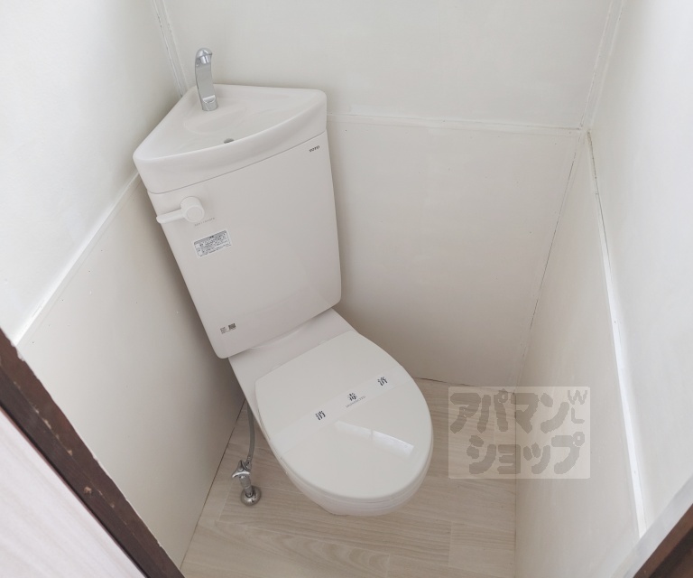 城陽市久世里ノ西貸家のトイレ写真