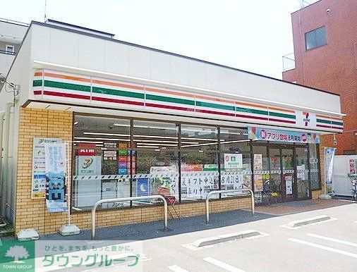 コンビニ　セブンイレブン大田区蒲田1丁目北店（コンビニ）まで180m