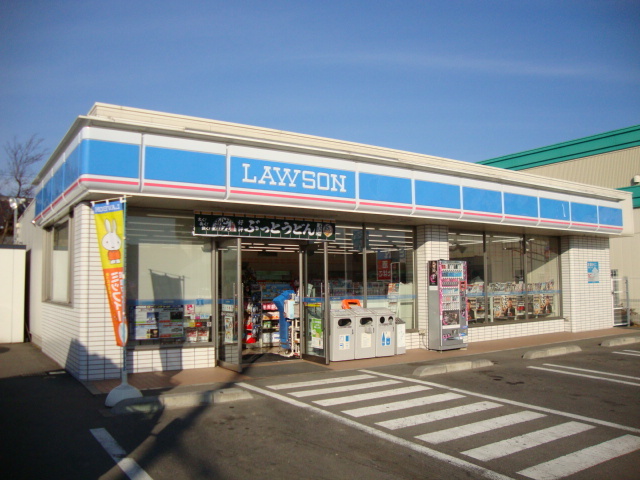 コンビニ　ローソン長野檀田店（コンビニ）まで593m