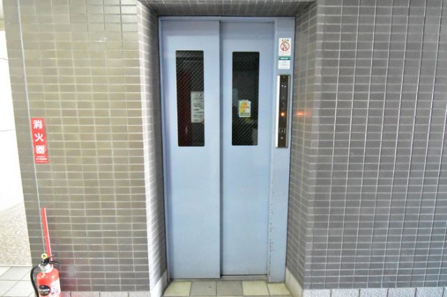 ロビー