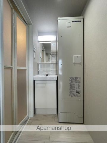 ＪＲ山手線 巣鴨駅 徒歩6分 5階建 築3年の内装写真