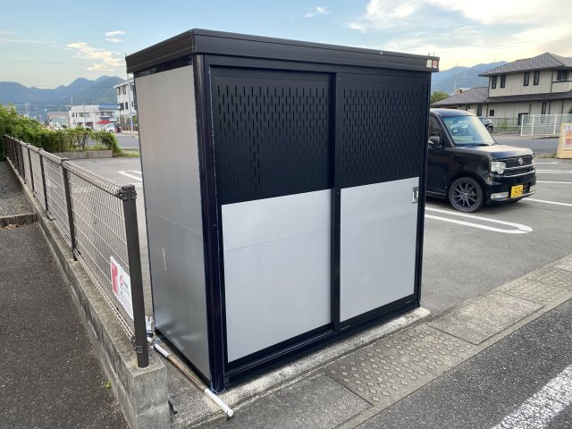 その他　ゴミ捨て場（その他）まで30m
