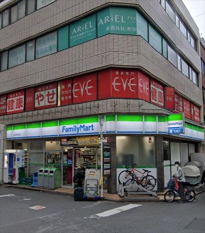 コンビニ　ファミリーマート大宮駅西口店（コンビニ）まで369m