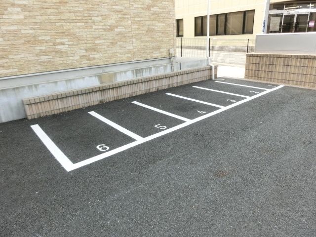 その他　バイクも置けます。
