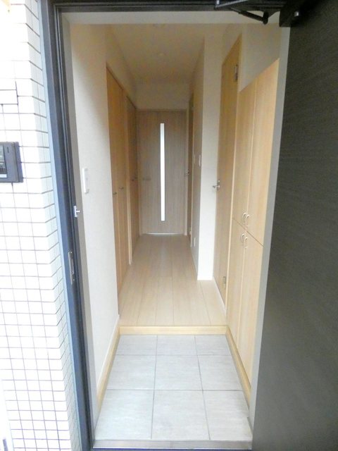 玄関　図面と現状に相違がある場合には現状を優先．．．