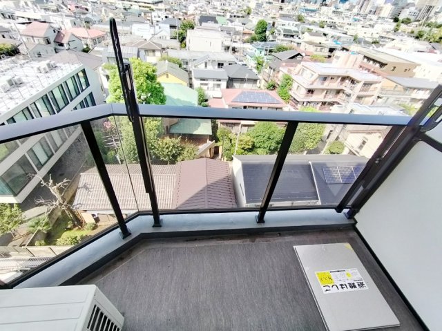 バルコニー　おしゃれな内装です
