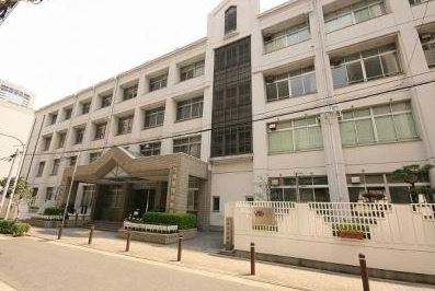 小学校　大阪市立 滝川小学校（小学校）まで989m