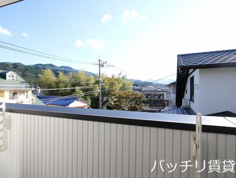 バルコニー　※写真は同型タイプの為現状を優先いたします。