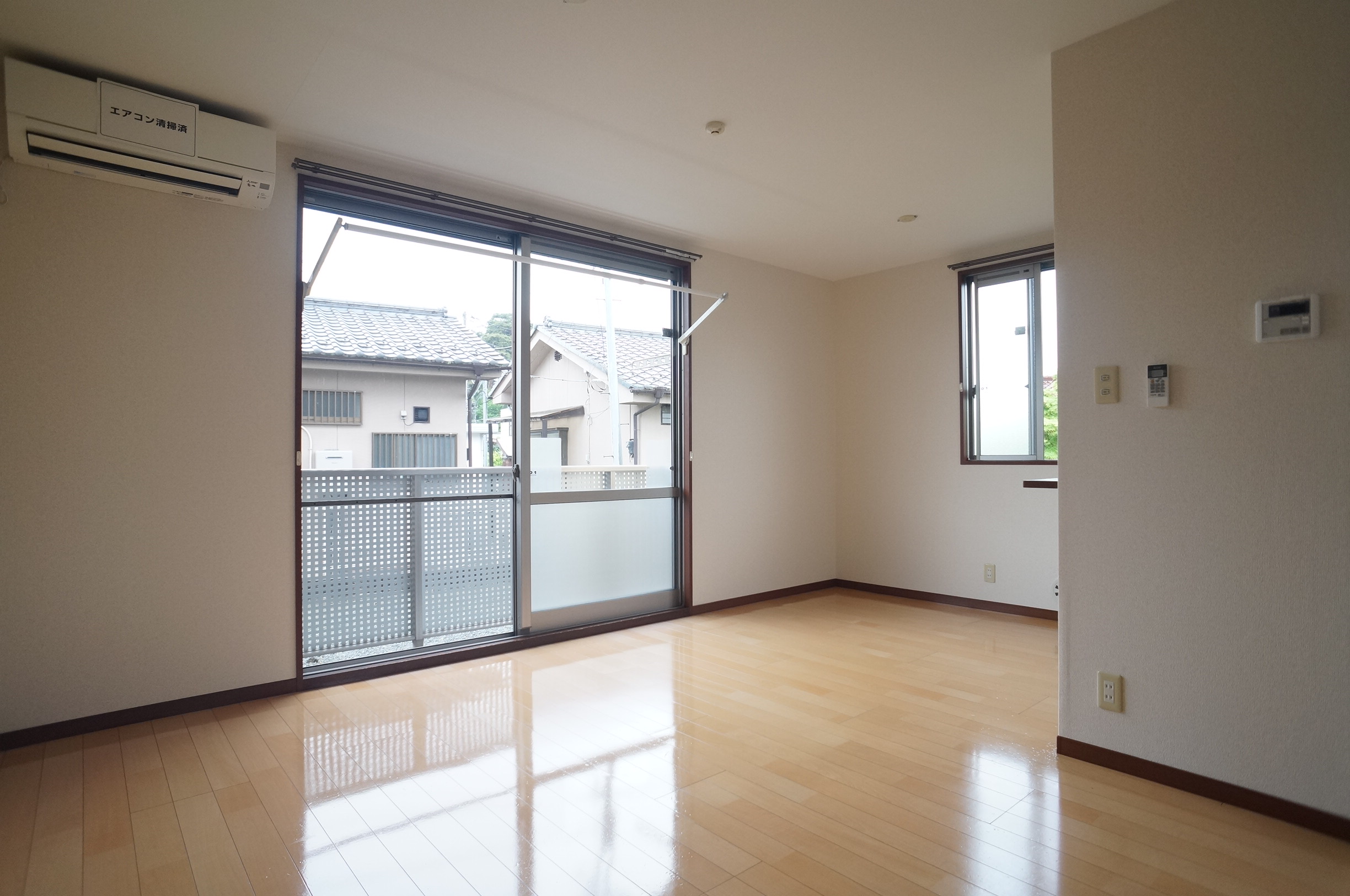 シャーメゾンつつじヶ丘 Aの居間写真