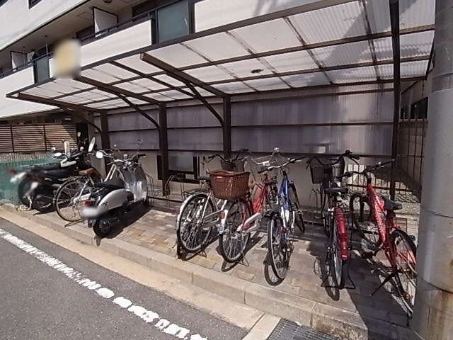 メゾン南塚口の外観写真