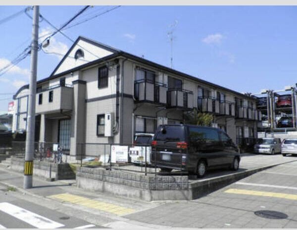 阪急神戸線 西宮北口駅 徒歩14分 築30年