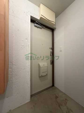 ファミリコーポ行徳の玄関写真